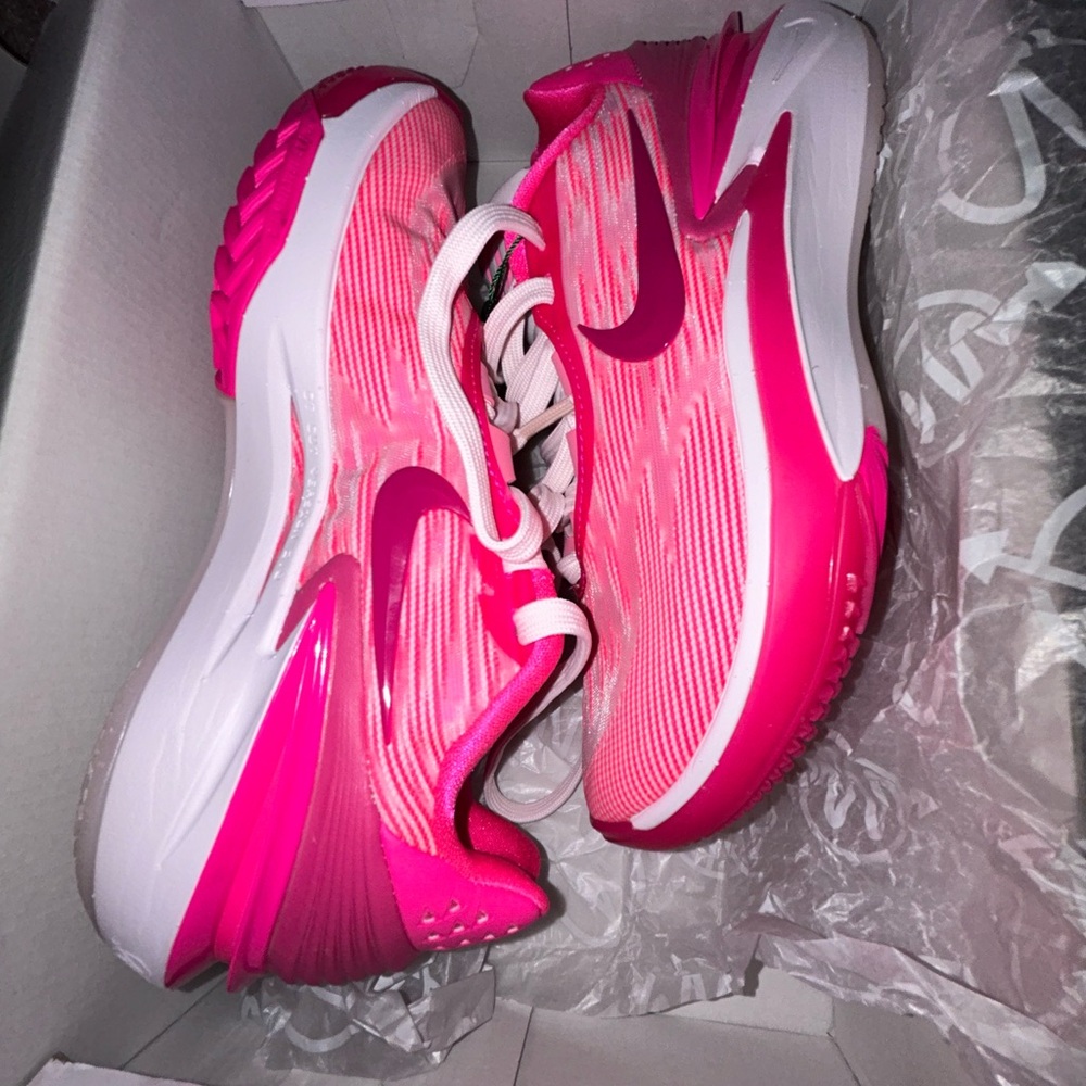 Gt cut 2 | size 6 women| 4.5 men |